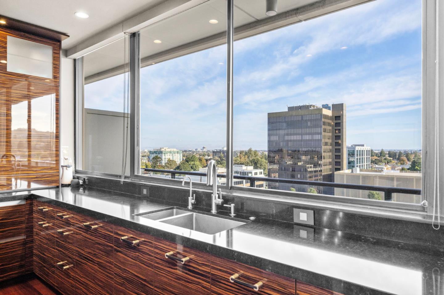 Detail Gallery Image 23 of 81 For 40 W 3rd Ave #1003,  San Mateo,  CA 94402 - 2 Beds | 2 Baths