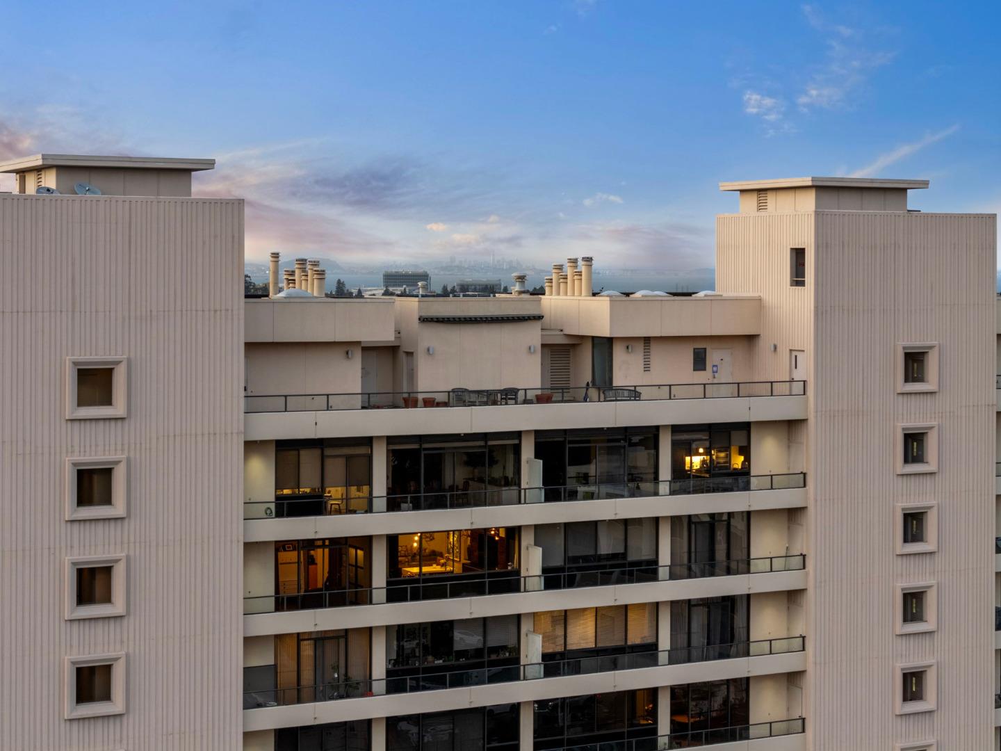 Detail Gallery Image 79 of 81 For 40 W 3rd Ave #1003,  San Mateo,  CA 94402 - 2 Beds | 2 Baths
