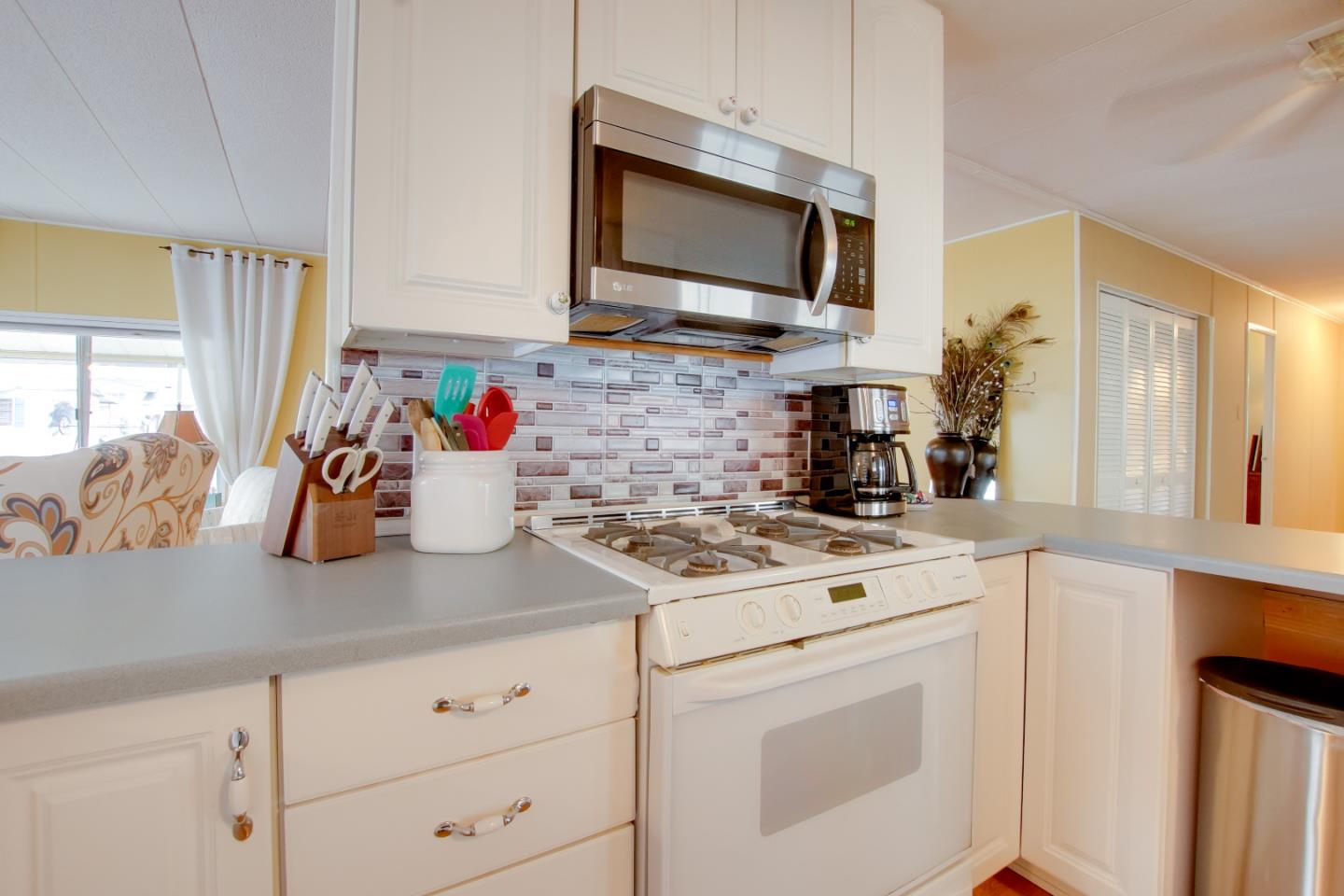 Detail Gallery Image 12 of 44 For 3300 Narvaez Ave #99,  San Jose,  CA 95136 - 2 Beds | 2 Baths