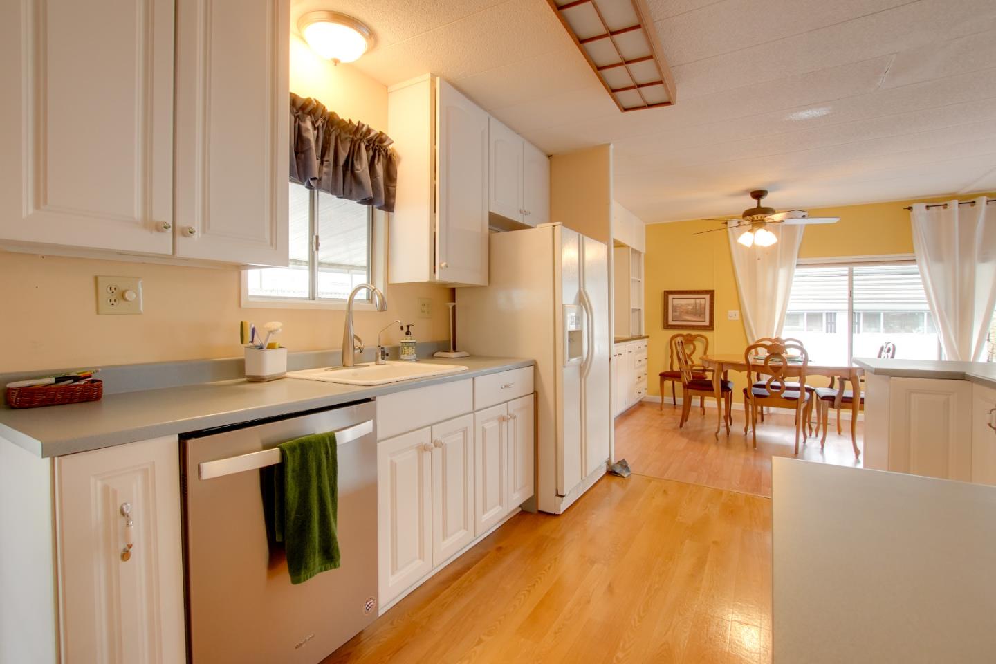 Detail Gallery Image 13 of 44 For 3300 Narvaez Ave #99,  San Jose,  CA 95136 - 2 Beds | 2 Baths