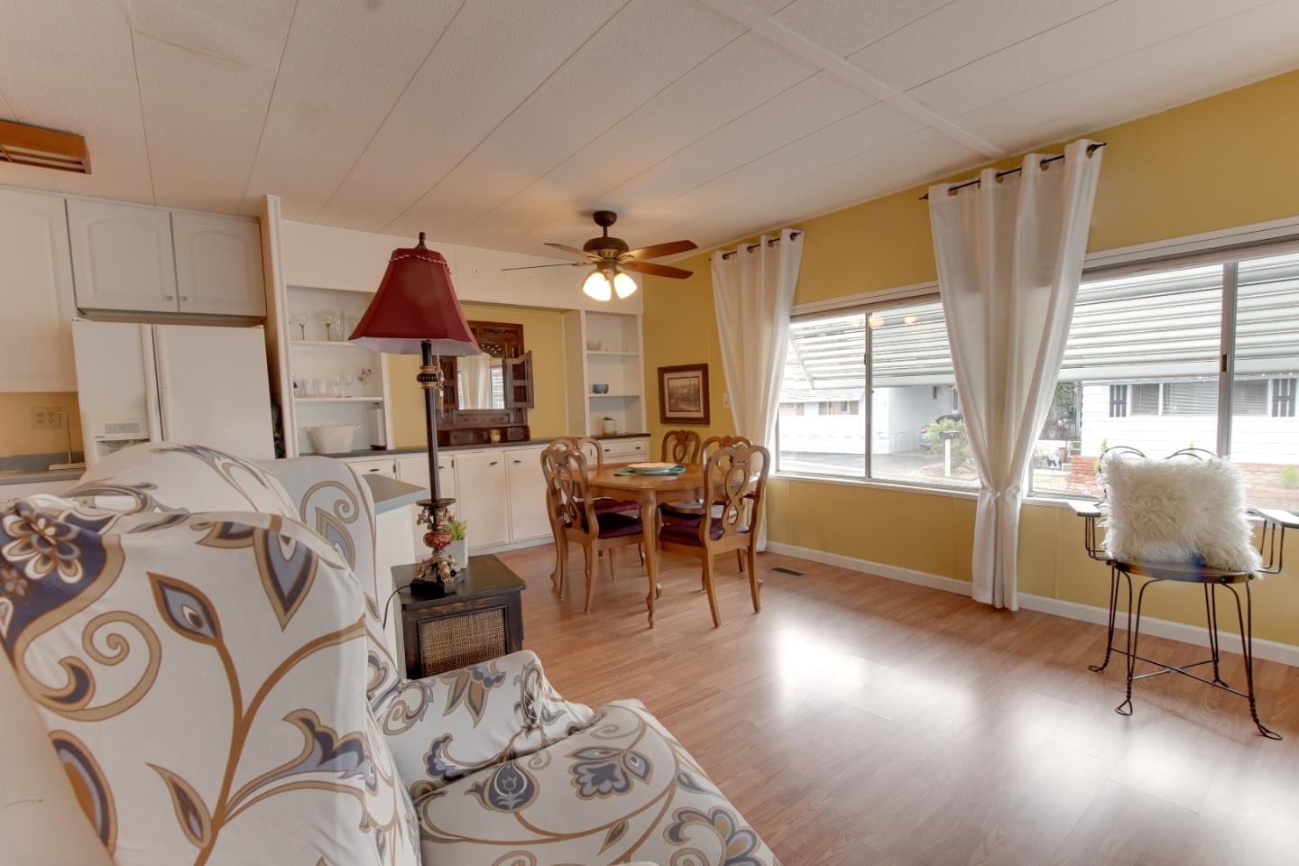 Detail Gallery Image 7 of 44 For 3300 Narvaez Ave #99,  San Jose,  CA 95136 - 2 Beds | 2 Baths