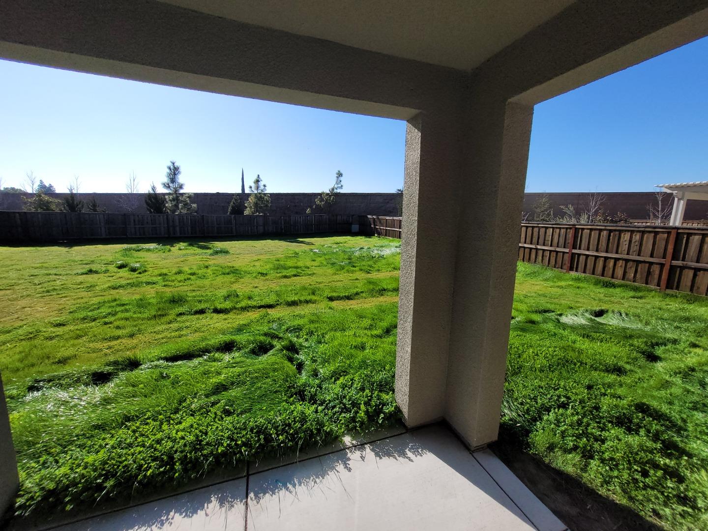 Detail Gallery Image 18 of 22 For 624 Victoria Dr, Manteca,  CA 95336 - 2 Beds | 2 Baths