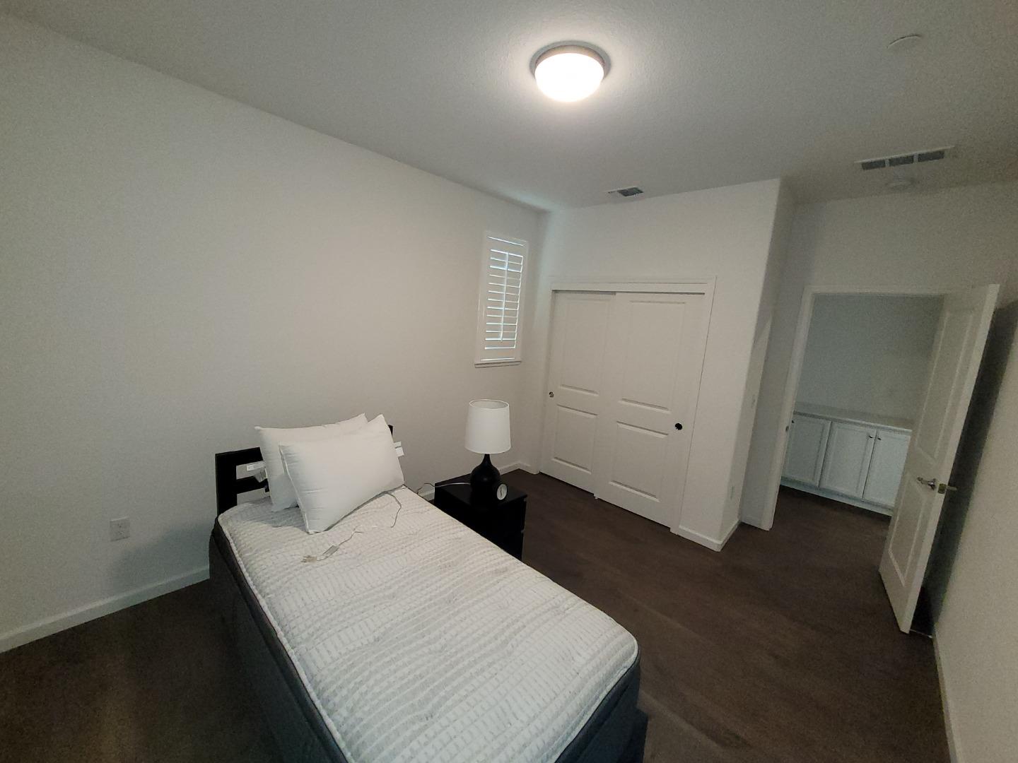 Detail Gallery Image 22 of 22 For 624 Victoria Dr, Manteca,  CA 95336 - 2 Beds | 2 Baths