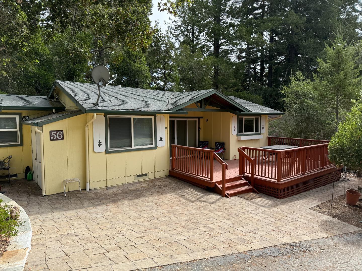 Detail Gallery Image 2 of 19 For 56 Lodge Hts, Soquel,  CA 95073 - 2 Beds | 1 Baths