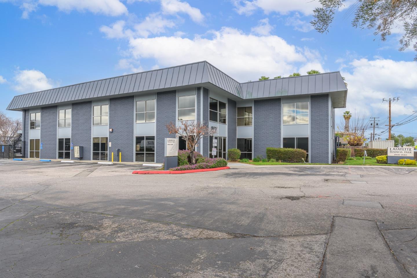 1900 Lafayette Street, Santa Clara, CA, 95050