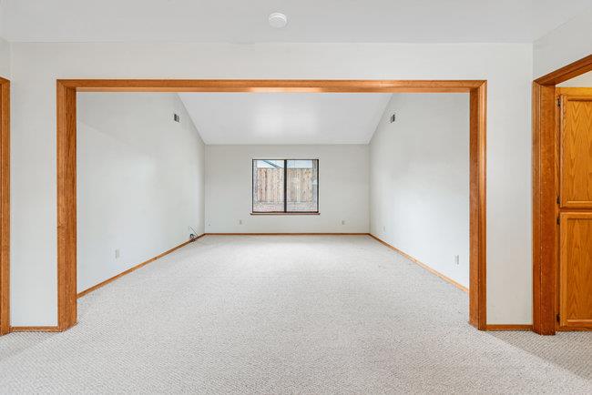 Detail Gallery Image 13 of 55 For 1611 Tiburon Dr, Hollister,  CA 95023 - 3 Beds | 2 Baths