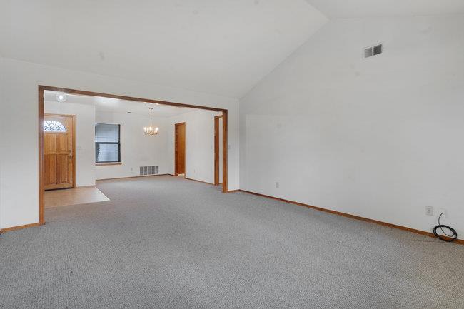 Detail Gallery Image 17 of 55 For 1611 Tiburon Dr, Hollister,  CA 95023 - 3 Beds | 2 Baths