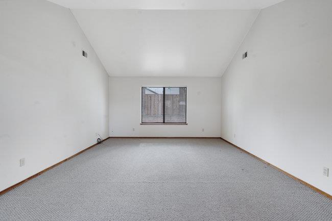 Detail Gallery Image 19 of 55 For 1611 Tiburon Dr, Hollister,  CA 95023 - 3 Beds | 2 Baths