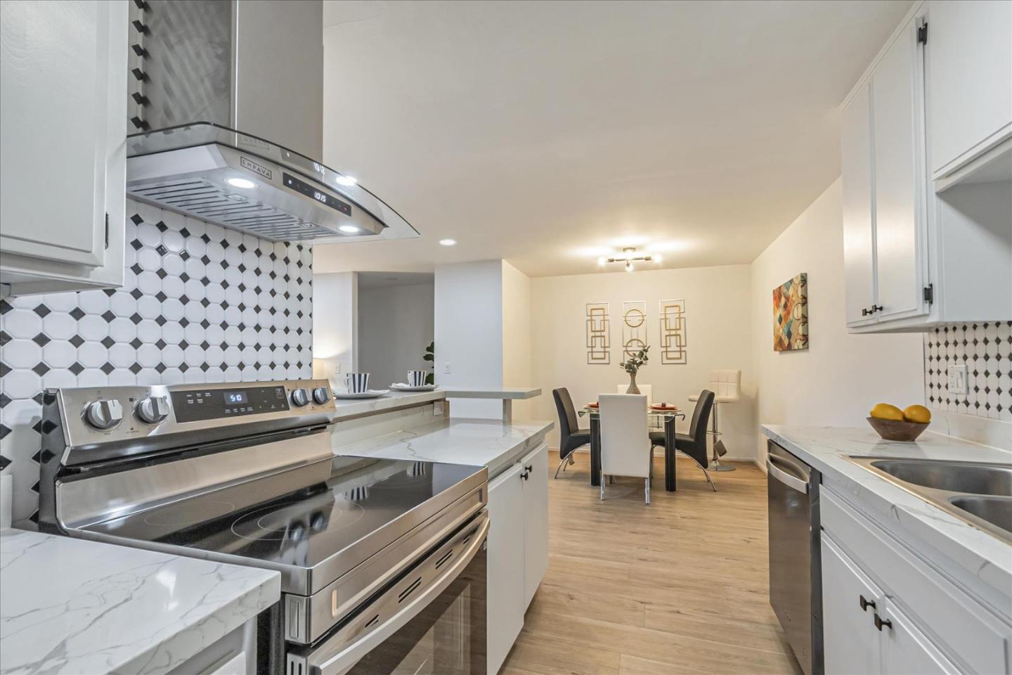 Detail Gallery Image 11 of 39 For 247 N Capitol Ave #105,  San Jose,  CA 95127 - 1 Beds | 1 Baths