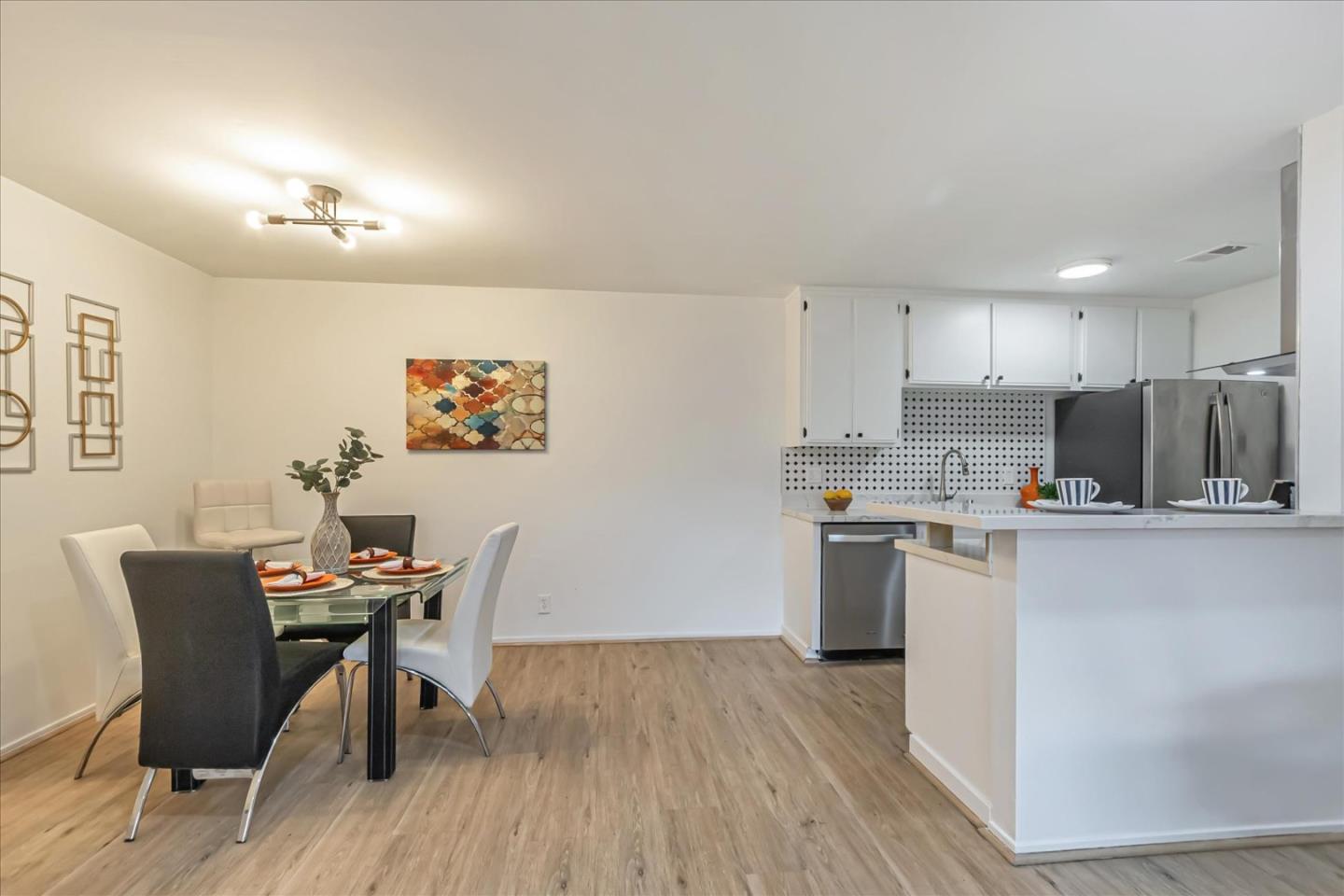 Detail Gallery Image 13 of 39 For 247 N Capitol Ave #105,  San Jose,  CA 95127 - 1 Beds | 1 Baths