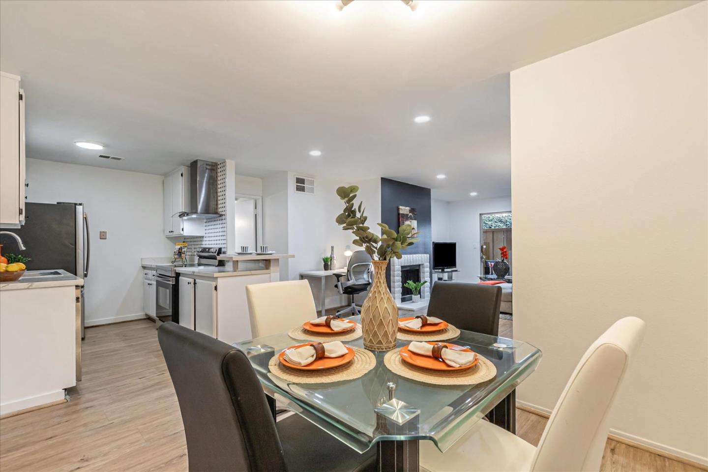 Detail Gallery Image 16 of 39 For 247 N Capitol Ave #105,  San Jose,  CA 95127 - 1 Beds | 1 Baths