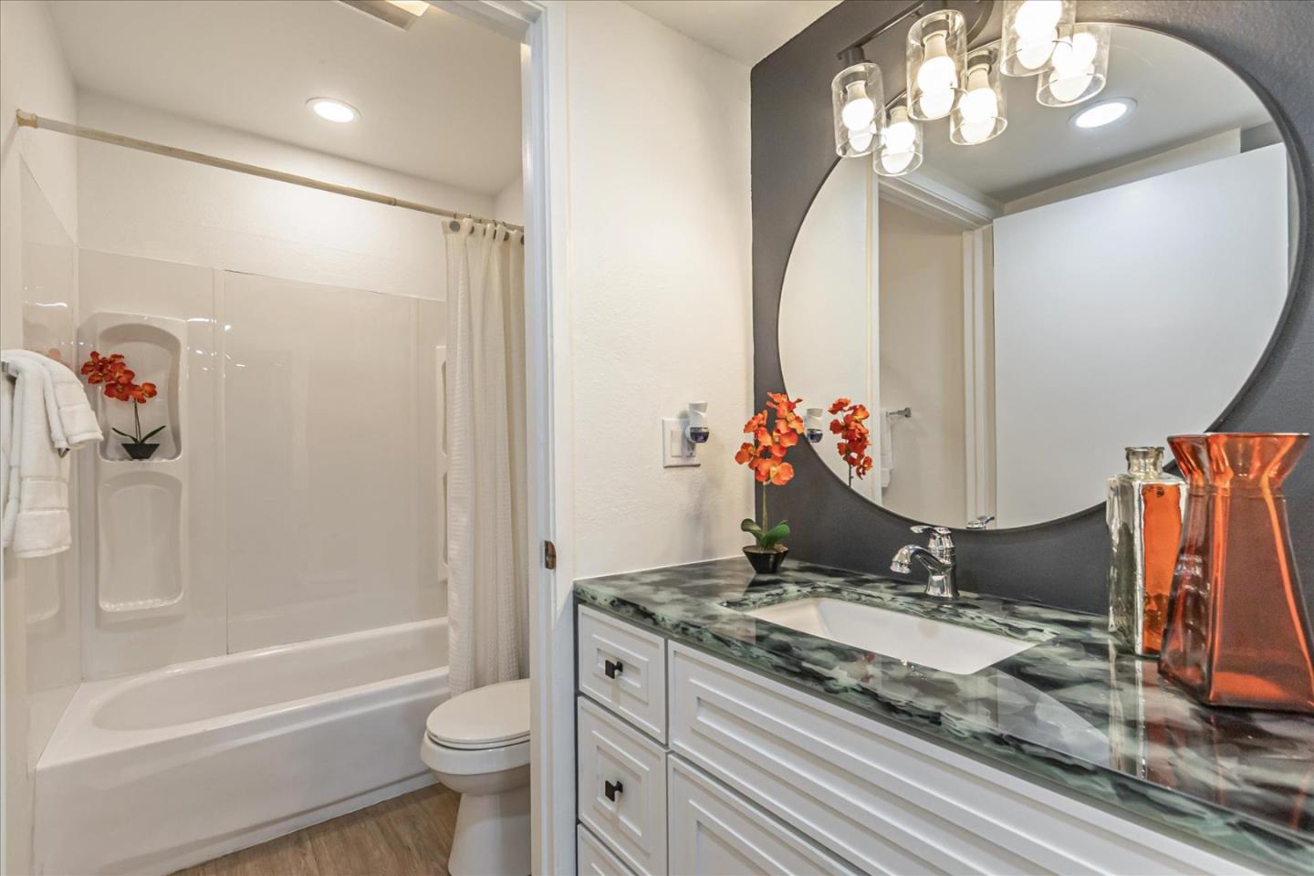 Detail Gallery Image 22 of 39 For 247 N Capitol Ave #105,  San Jose,  CA 95127 - 1 Beds | 1 Baths