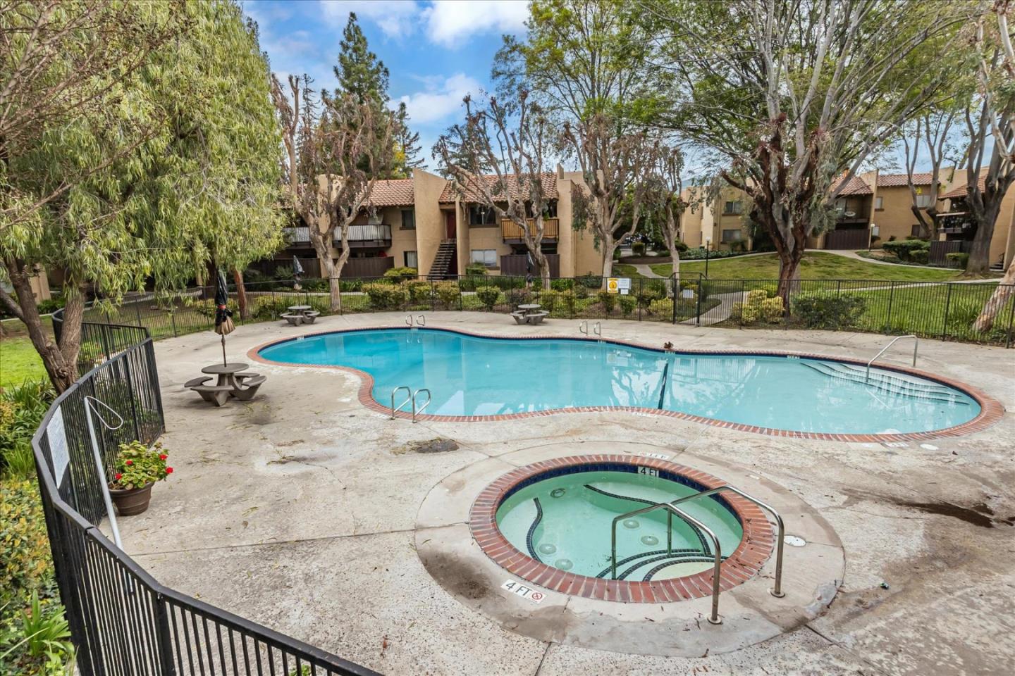 Detail Gallery Image 34 of 39 For 247 N Capitol Ave #105,  San Jose,  CA 95127 - 1 Beds | 1 Baths