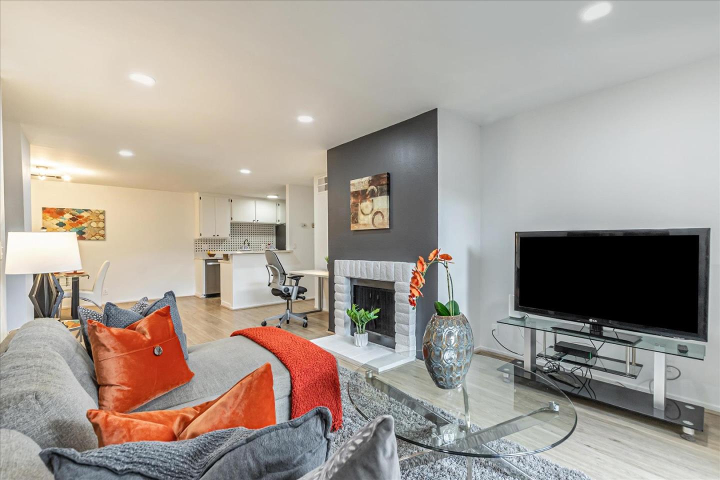 Detail Gallery Image 5 of 39 For 247 N Capitol Ave #105,  San Jose,  CA 95127 - 1 Beds | 1 Baths