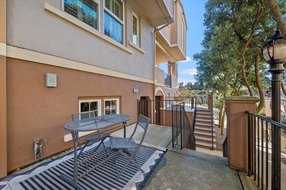 Detail Gallery Image 2 of 25 For 1347 Isabelle Cir, South San Francisco,  CA 94080 - 3 Beds | 2/1 Baths