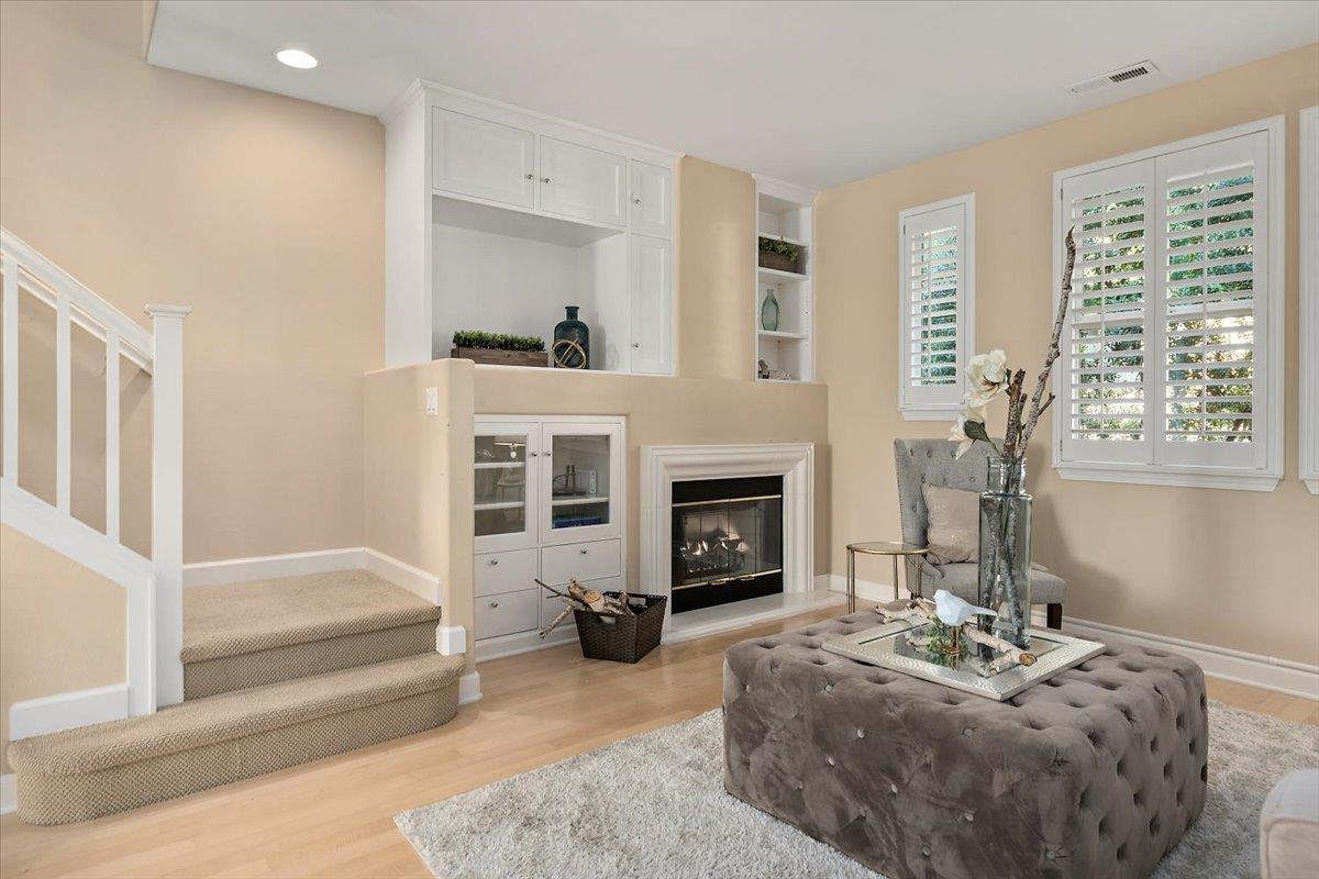 Detail Gallery Image 5 of 25 For 1347 Isabelle Cir, South San Francisco,  CA 94080 - 3 Beds | 2/1 Baths