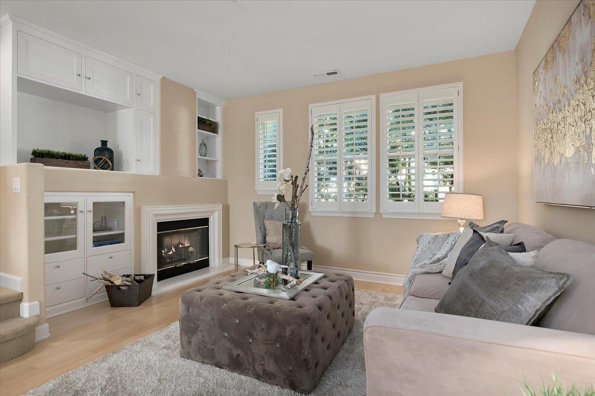 Detail Gallery Image 6 of 25 For 1347 Isabelle Cir, South San Francisco,  CA 94080 - 3 Beds | 2/1 Baths
