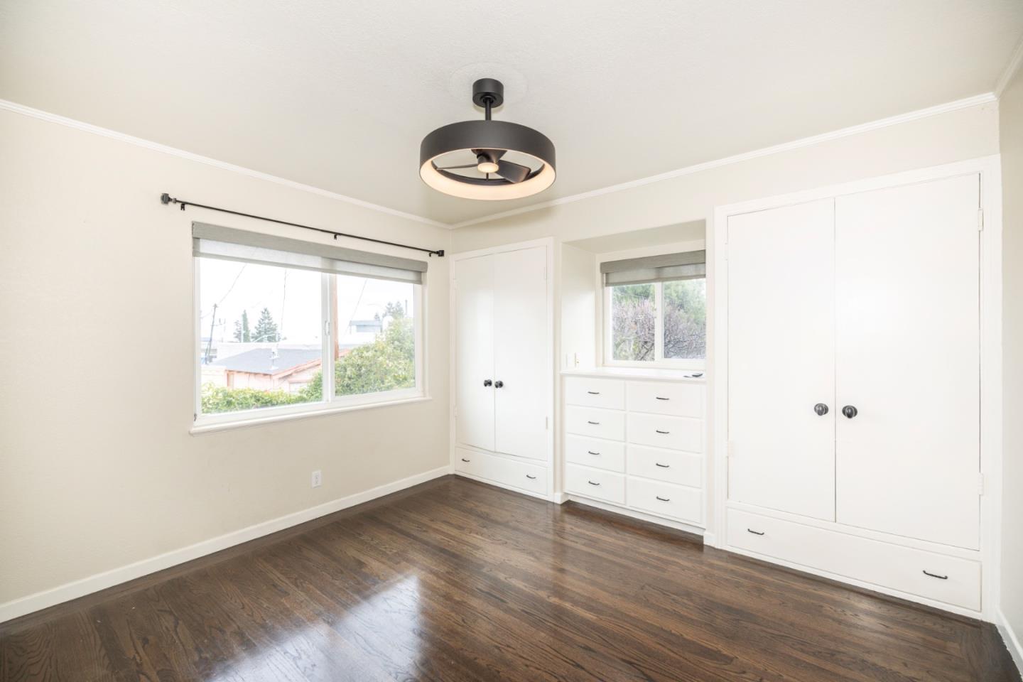 Detail Gallery Image 11 of 23 For 875 Broadway, Belmont,  CA 94002 - 2 Beds | 2 Baths
