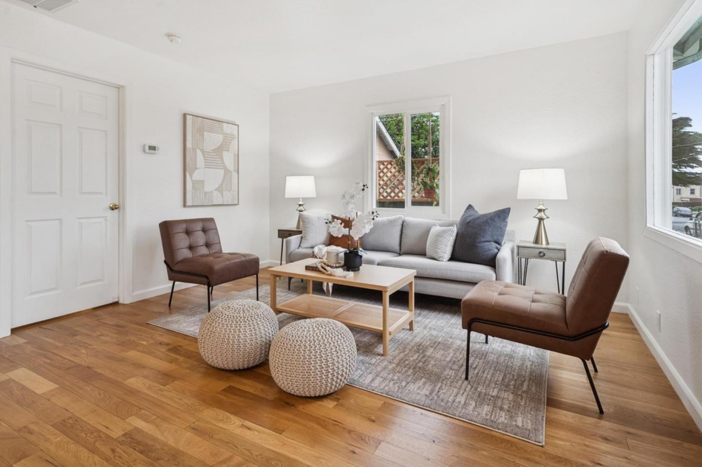 Detail Gallery Image 2 of 21 For 184 Paloma Ave, Pacifica,  CA 94044 - 3 Beds | 1 Baths
