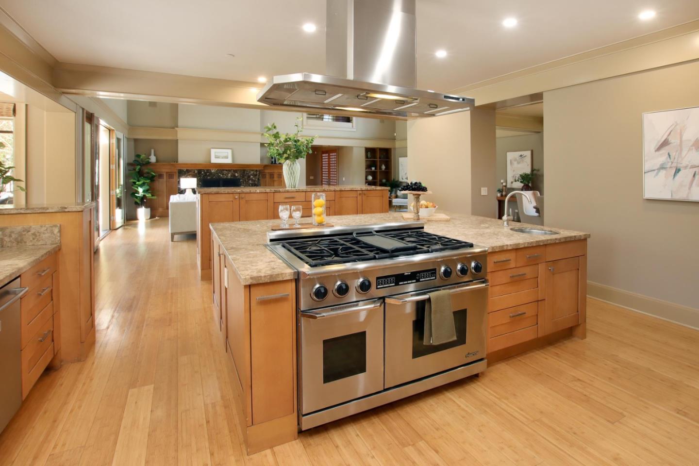 Detail Gallery Image 20 of 69 For 120 Edenvale Ct, Watsonville,  CA 95076 - 4 Beds | 4/1 Baths