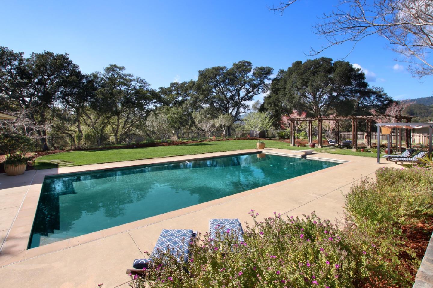 Detail Gallery Image 34 of 69 For 120 Edenvale Ct, Watsonville,  CA 95076 - 4 Beds | 4/1 Baths