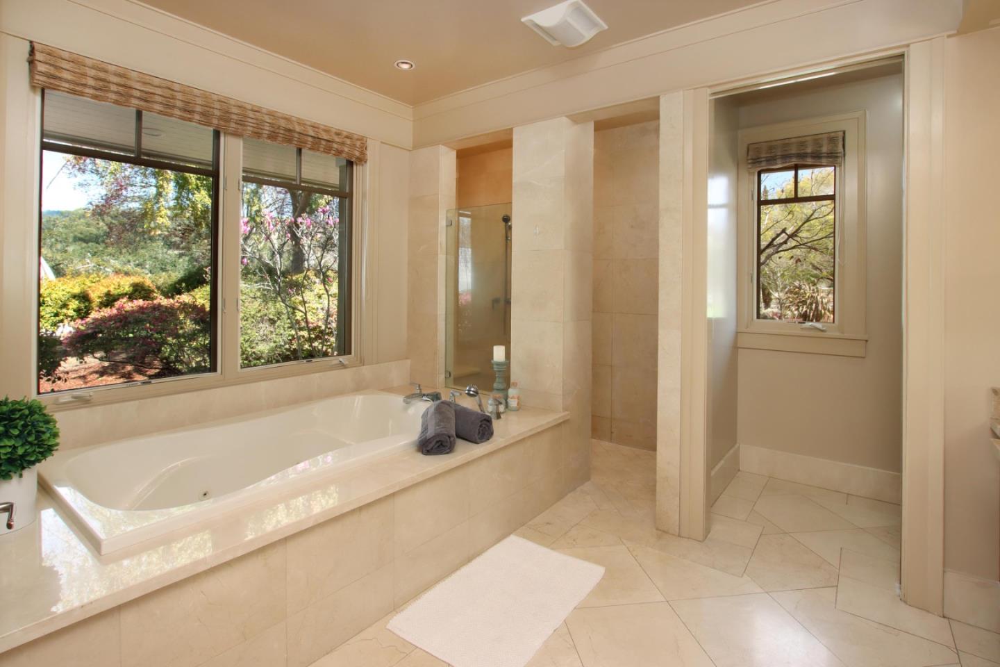 Detail Gallery Image 35 of 69 For 120 Edenvale Ct, Watsonville,  CA 95076 - 4 Beds | 4/1 Baths