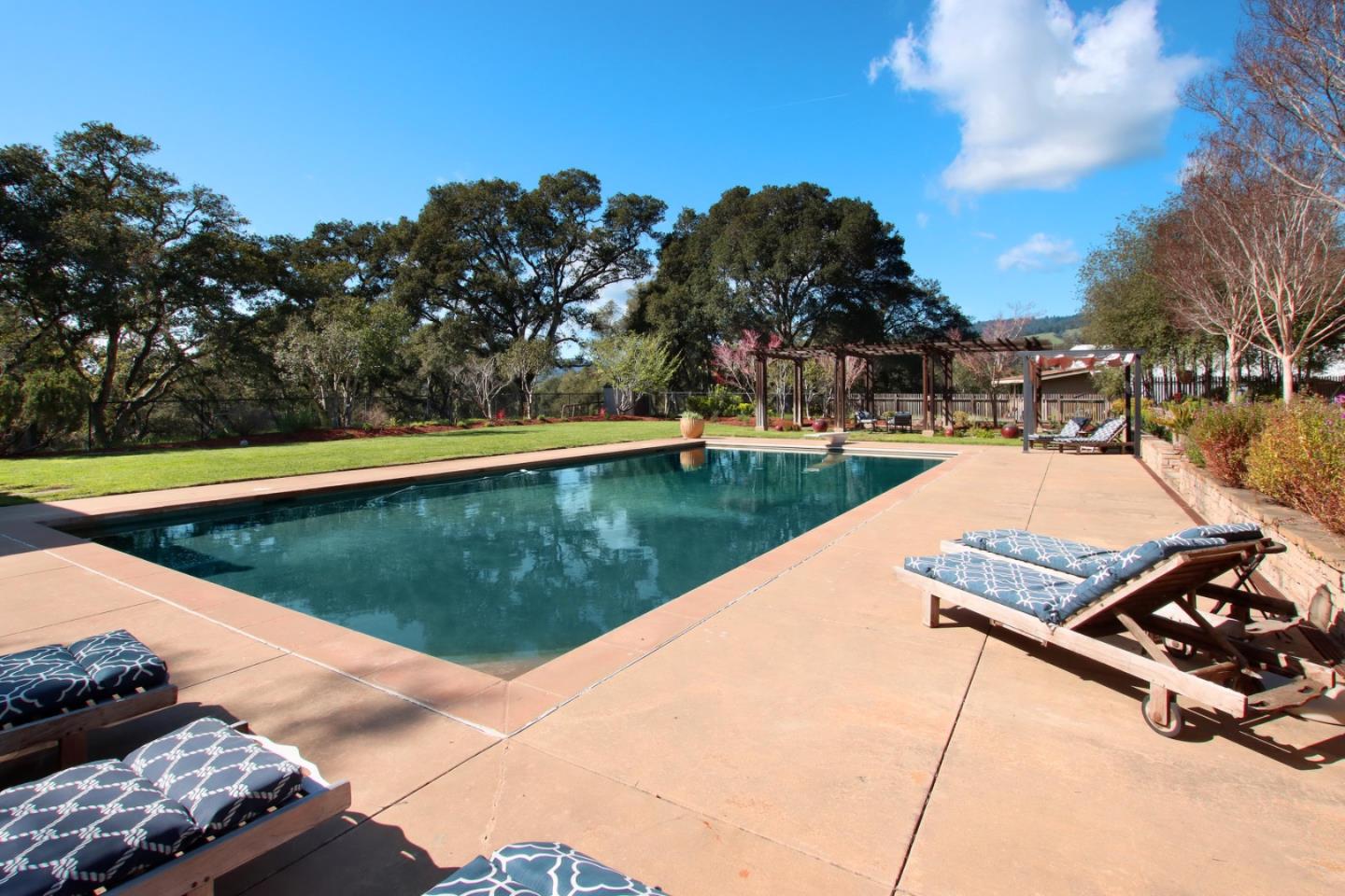Detail Gallery Image 57 of 69 For 120 Edenvale Ct, Watsonville,  CA 95076 - 4 Beds | 4/1 Baths