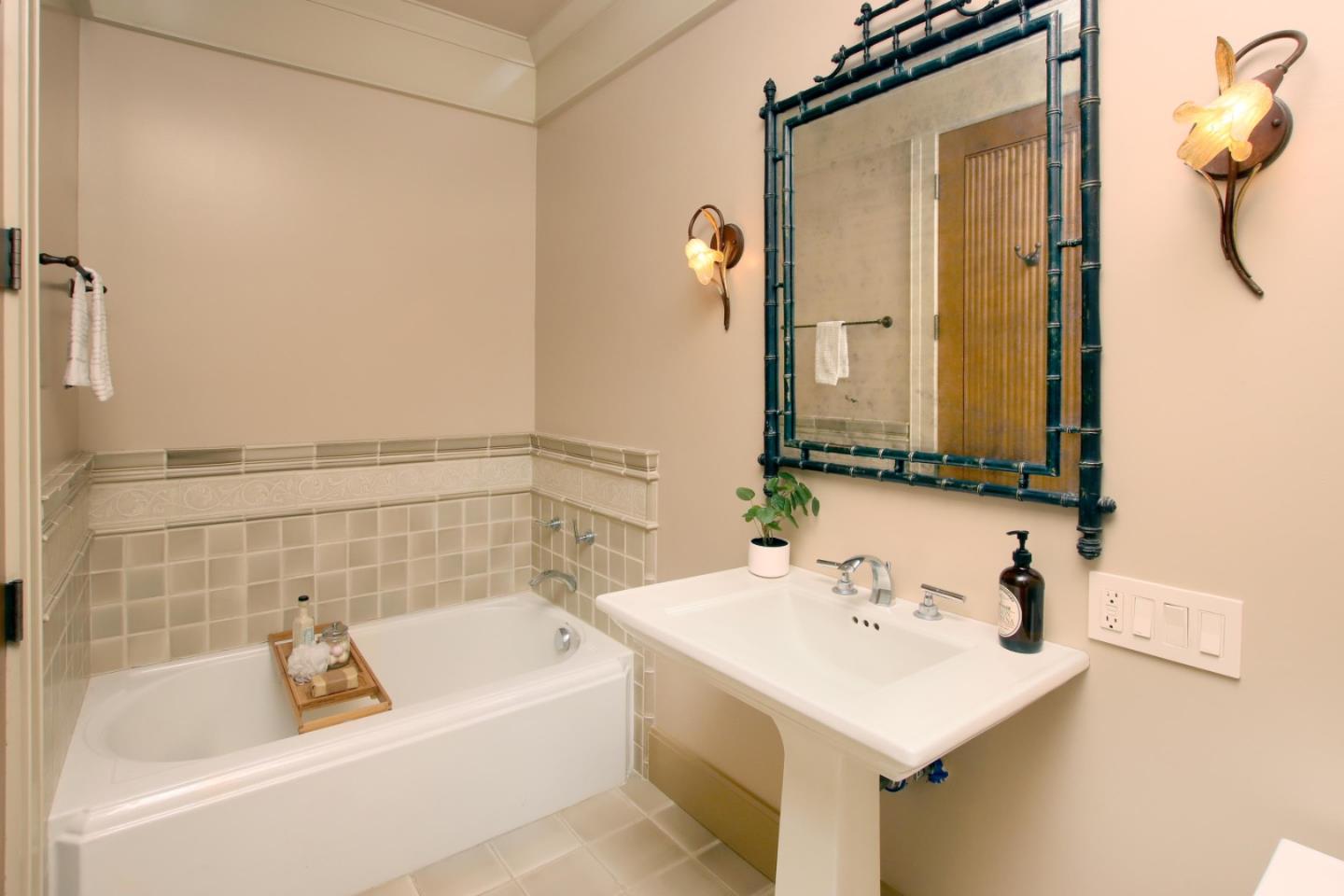 Detail Gallery Image 62 of 69 For 120 Edenvale Ct, Watsonville,  CA 95076 - 4 Beds | 4/1 Baths