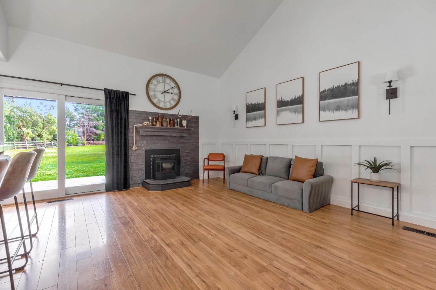 Detail Gallery Image 15 of 47 For 541 Lemos Ct, Hollister,  CA 95023 - 4 Beds | 2 Baths