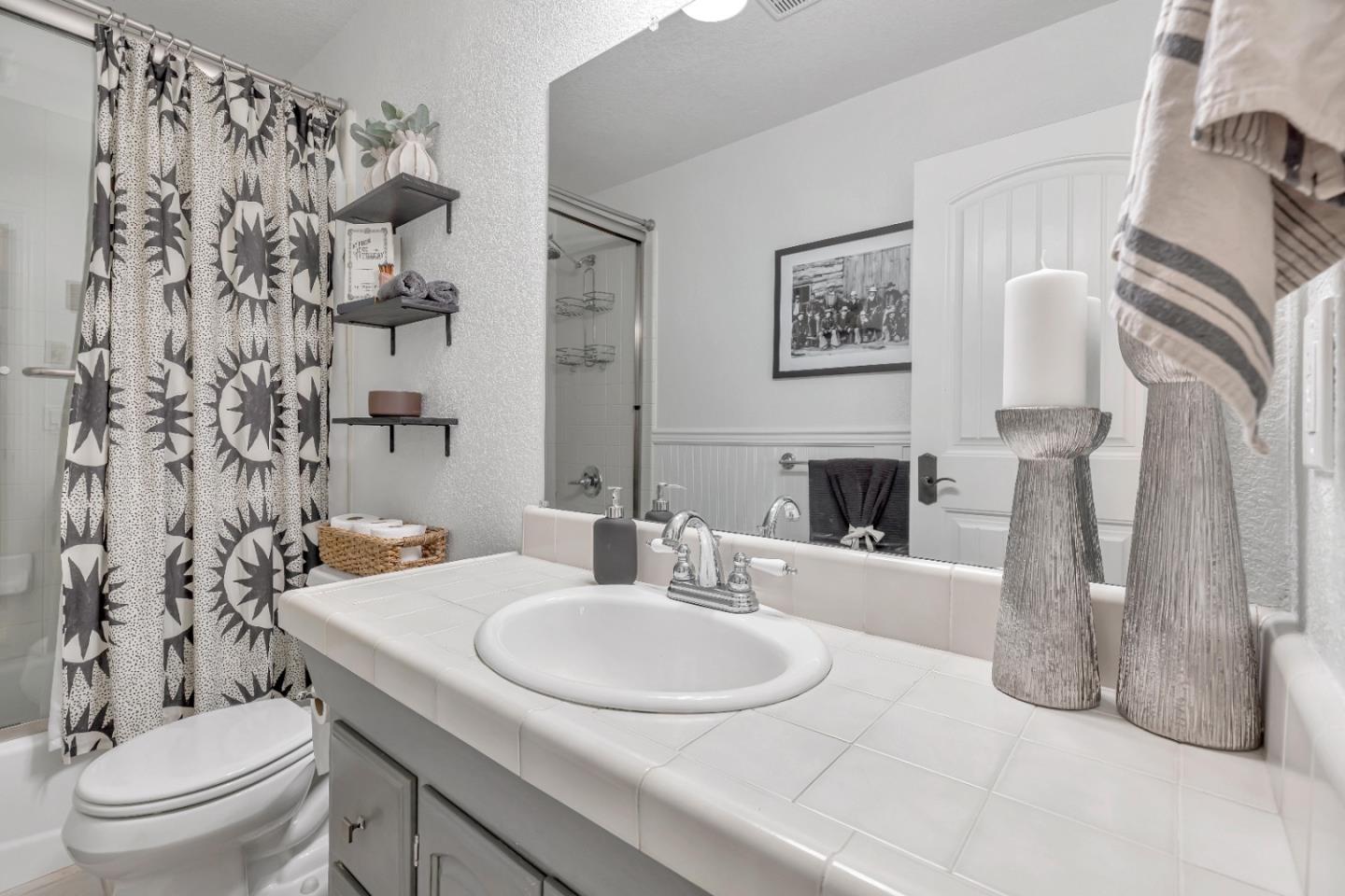 Detail Gallery Image 42 of 47 For 541 Lemos Ct, Hollister,  CA 95023 - 4 Beds | 2 Baths
