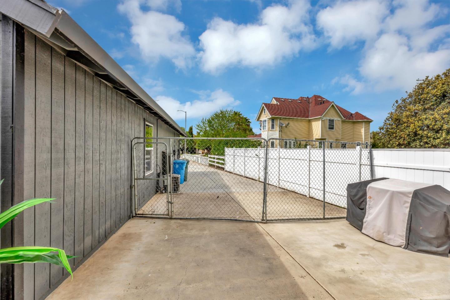 Detail Gallery Image 46 of 47 For 541 Lemos Ct, Hollister,  CA 95023 - 4 Beds | 2 Baths