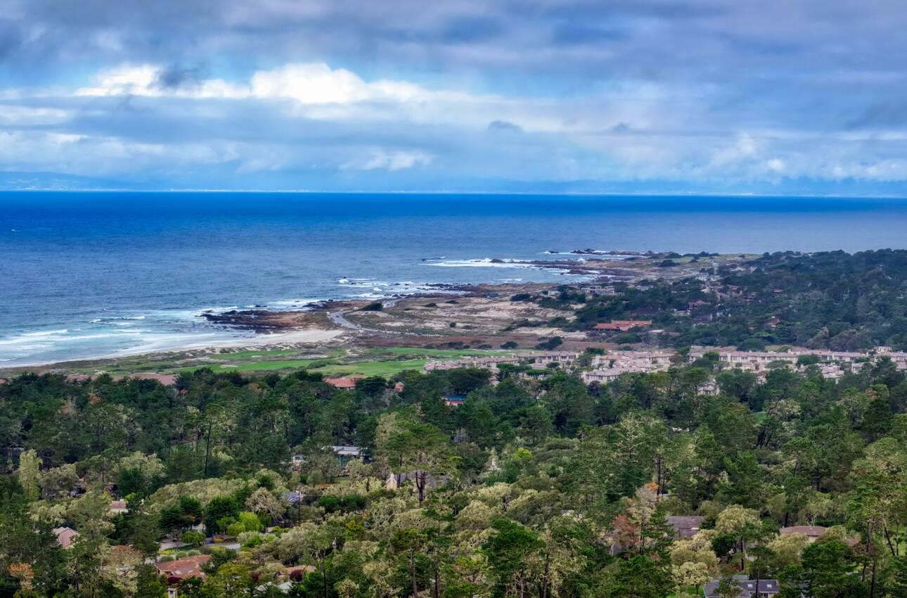 Detail Gallery Image 2 of 38 For 1086 Ortega Rd, Pebble Beach,  CA 93953 - 3 Beds | 2 Baths