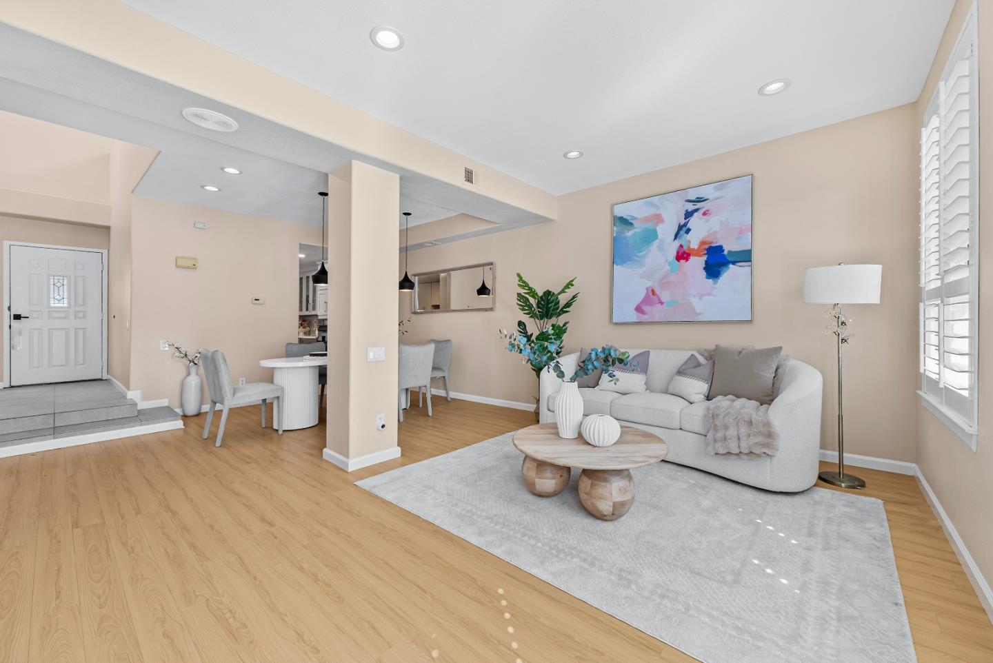 Detail Gallery Image 8 of 50 For 856 Lakeshore Dr, Redwood City,  CA 94065 - 3 Beds | 2/1 Baths