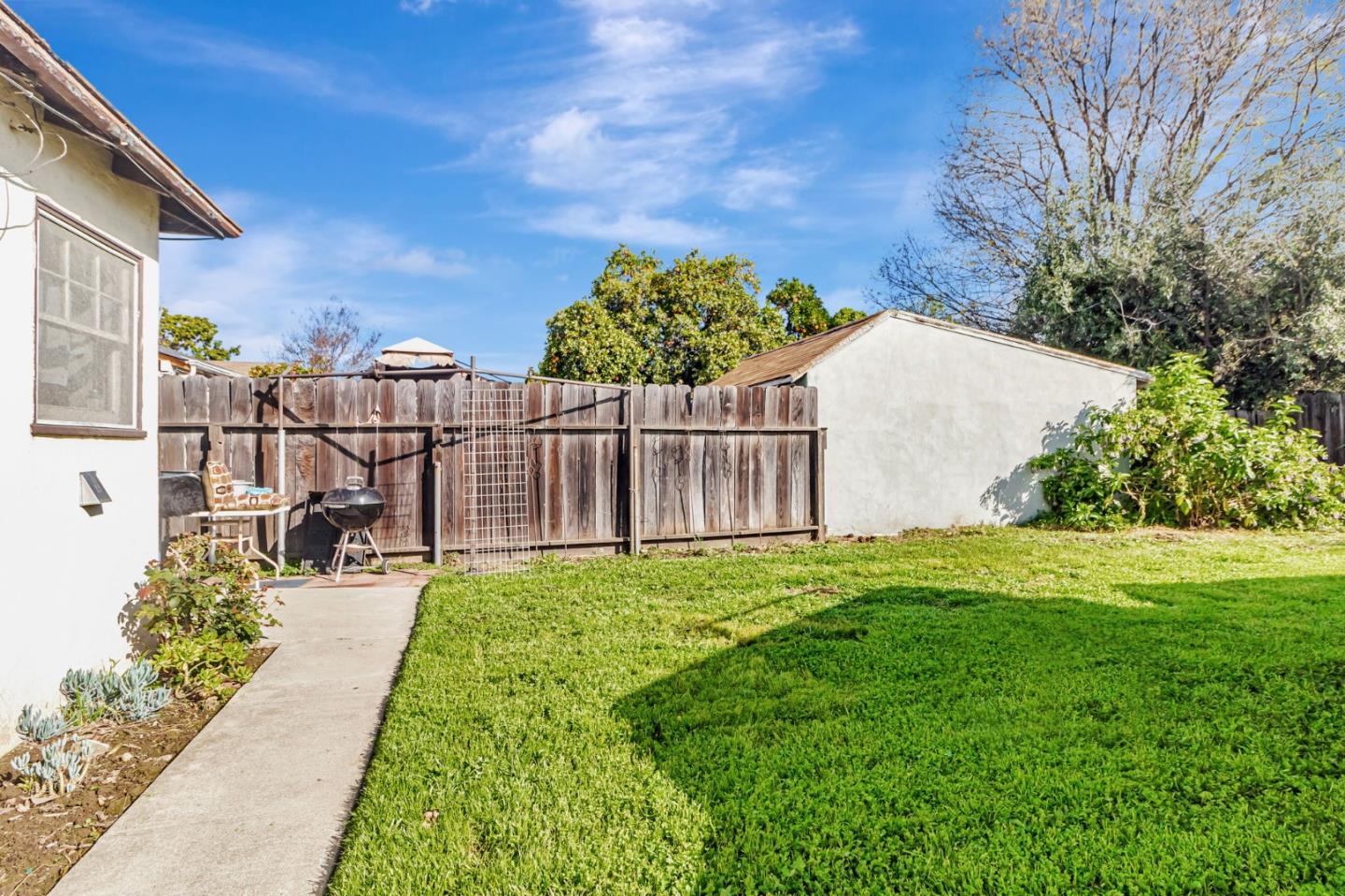 Detail Gallery Image 15 of 17 For 718 N 16th St, San Jose,  CA 95112 - – Beds | – Baths