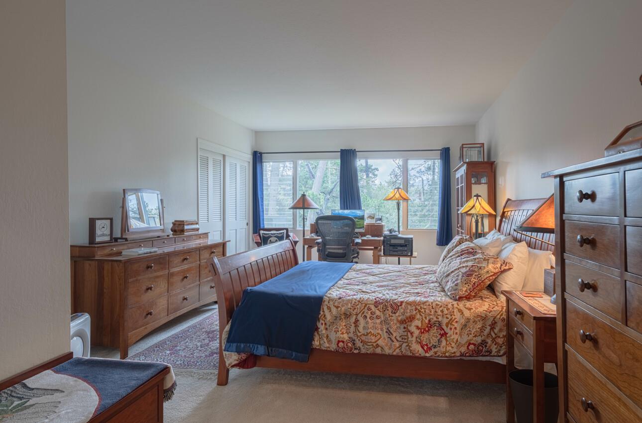 Detail Gallery Image 13 of 28 For 120 Del Mesa Carmel, Carmel,  CA 93923 - 1 Beds | 1 Baths