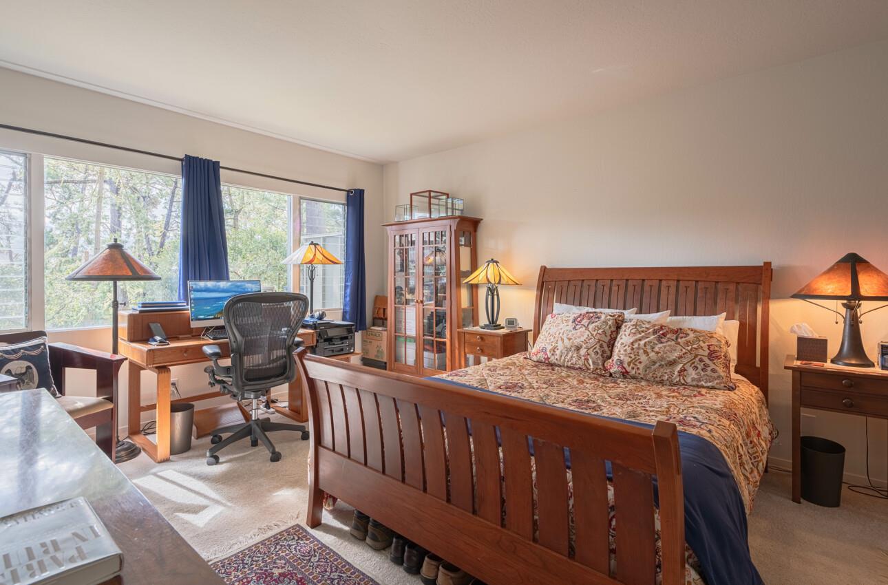 Detail Gallery Image 14 of 28 For 120 Del Mesa Carmel, Carmel,  CA 93923 - 1 Beds | 1 Baths