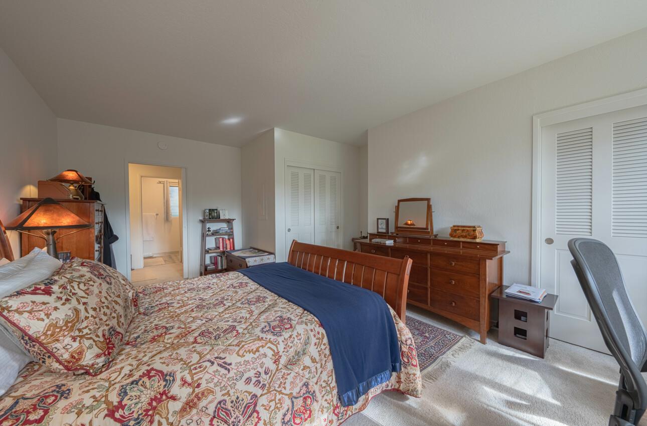 Detail Gallery Image 15 of 28 For 120 Del Mesa Carmel, Carmel,  CA 93923 - 1 Beds | 1 Baths