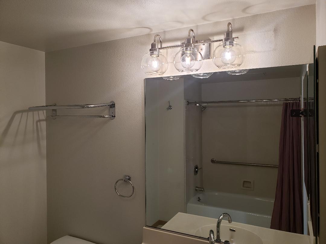 988 Franklin Street # 1510, Oakland, California 94607, 1 Bedroom Bedrooms, ,1 BathroomBathrooms,Residential Lease,For Rent,988 Franklin Street # 1510,ML81993555