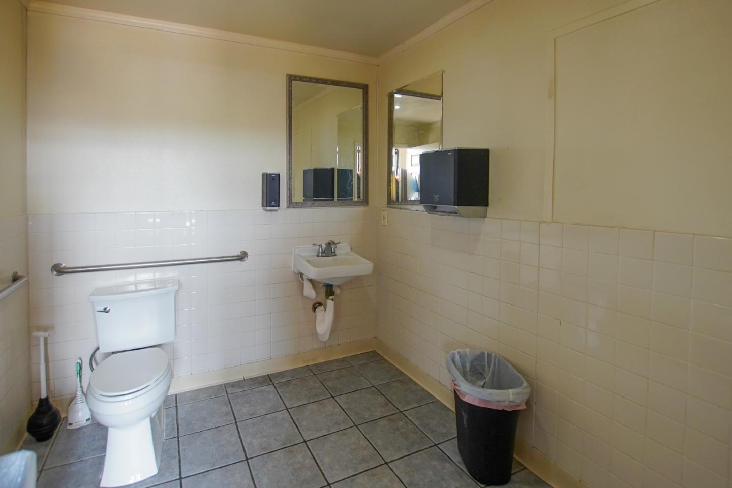 Detail Gallery Image 17 of 18 For 225 Mercey Springs Rd, Los Banos,  CA 93635 - – Beds | – Baths