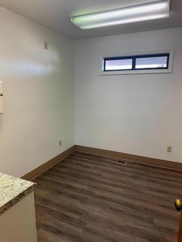 Detail Gallery Image 10 of 13 For 901 Sunset Dr #1,  Hollister,  CA 95023 - – Beds | – Baths