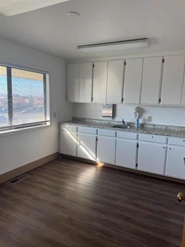 Detail Gallery Image 12 of 13 For 901 Sunset Dr #1,  Hollister,  CA 95023 - – Beds | – Baths