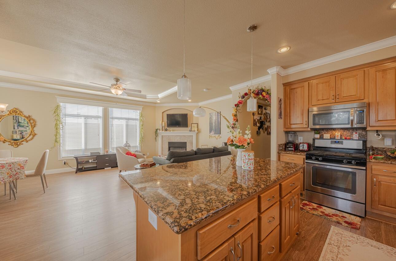 Detail Gallery Image 14 of 41 For 510 Saddlebrook Dr #293,  San Jose,  CA 95136 - 3 Beds | 2 Baths
