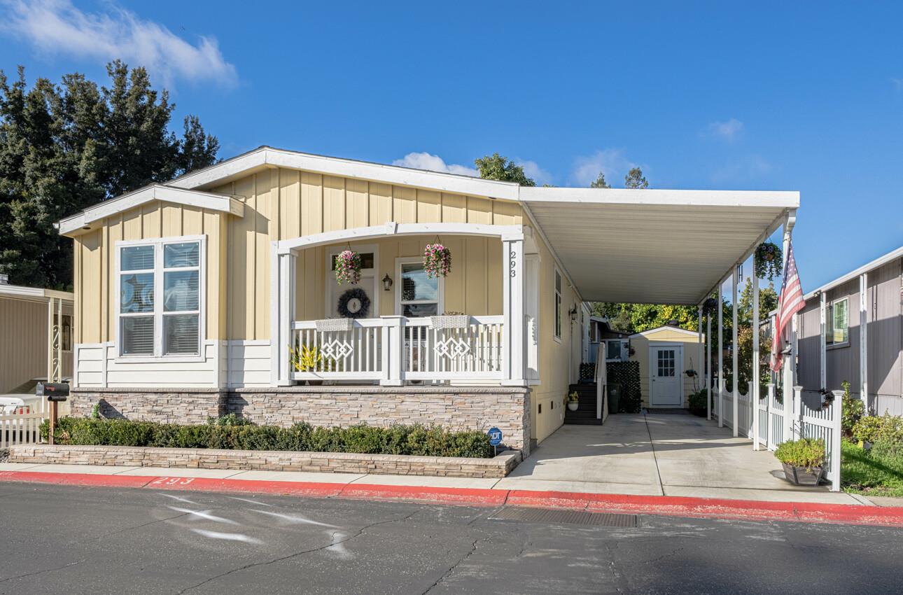 Detail Gallery Image 3 of 41 For 510 Saddlebrook Dr #293,  San Jose,  CA 95136 - 3 Beds | 2 Baths