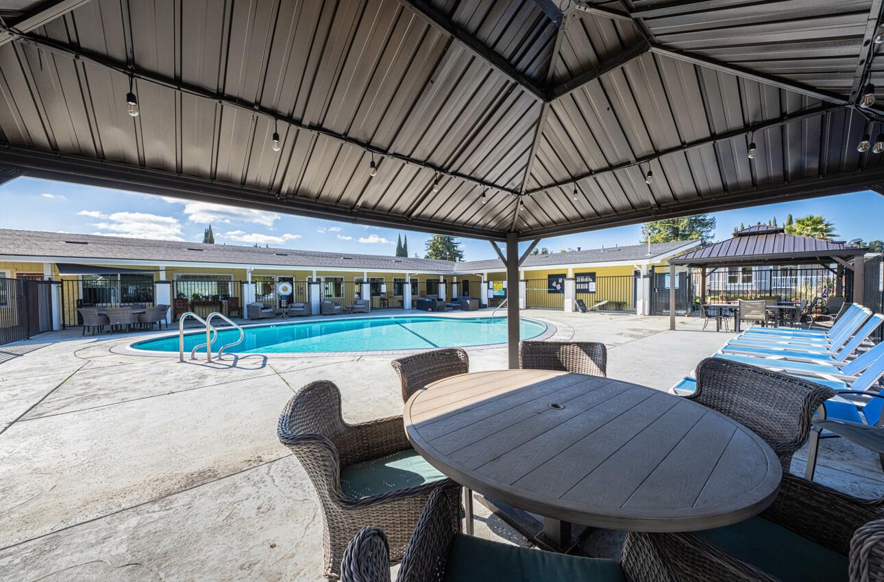 Detail Gallery Image 37 of 41 For 510 Saddlebrook Dr #293,  San Jose,  CA 95136 - 3 Beds | 2 Baths