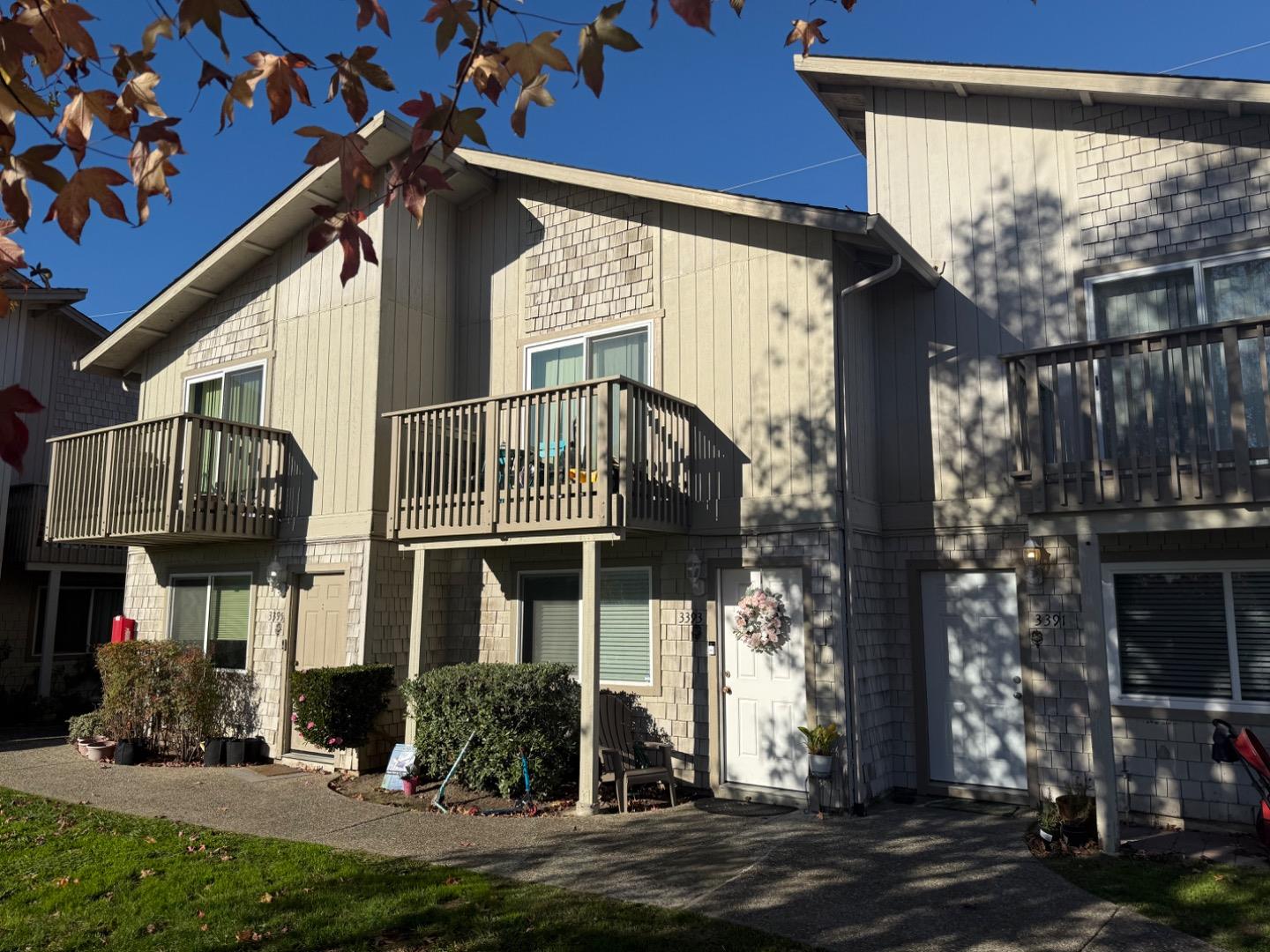 Detail Gallery Image 2 of 8 For 3391-3395 Mission Dr, Santa Cruz,  CA 95065 - – Beds | – Baths