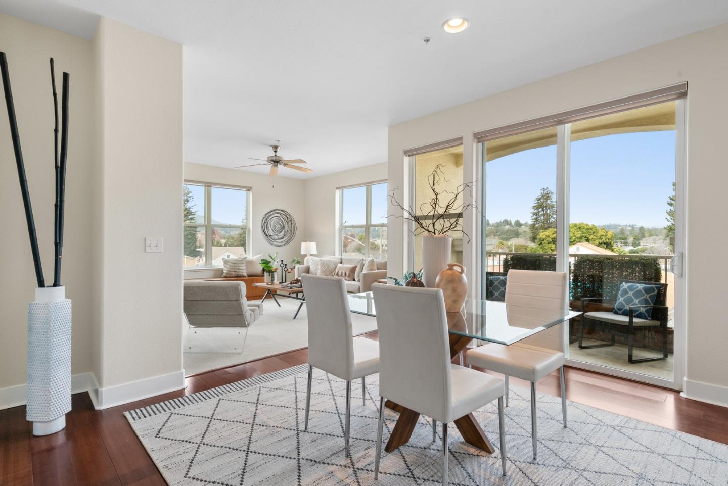 Detail Gallery Image 8 of 37 For 2030 N Pacific Ave #340,  Santa Cruz,  CA 95060 - 3 Beds | 2 Baths