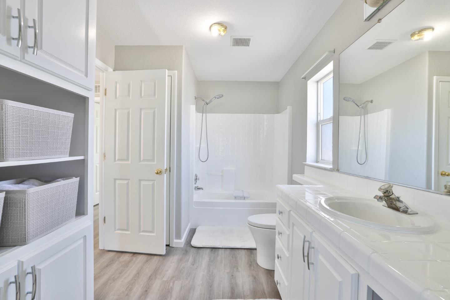 Detail Gallery Image 19 of 25 For 5450 Monterey Rd 54a,  San Jose,  CA 95111 - 3 Beds | 2 Baths