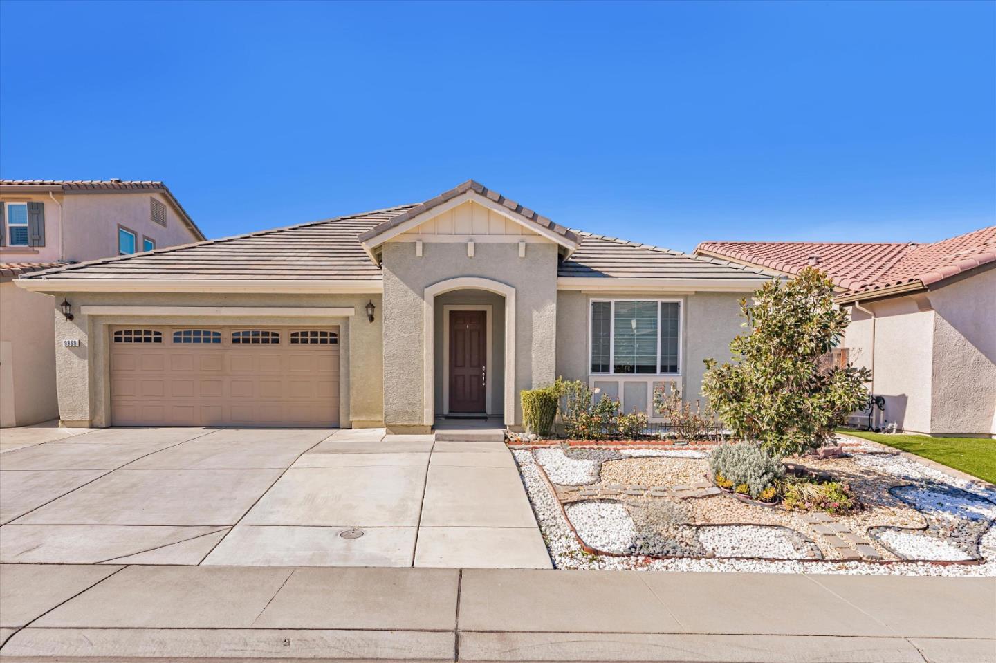 Detail Gallery Image 1 of 1 For 9969 Wagoner Way, Elk Grove,  CA 95757 - 4 Beds | 3 Baths