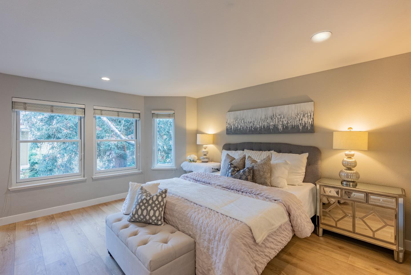 Detail Gallery Image 17 of 32 For 978 La Mesa Ter #E,  Sunnyvale,  CA 94086 - 2 Beds | 2/1 Baths