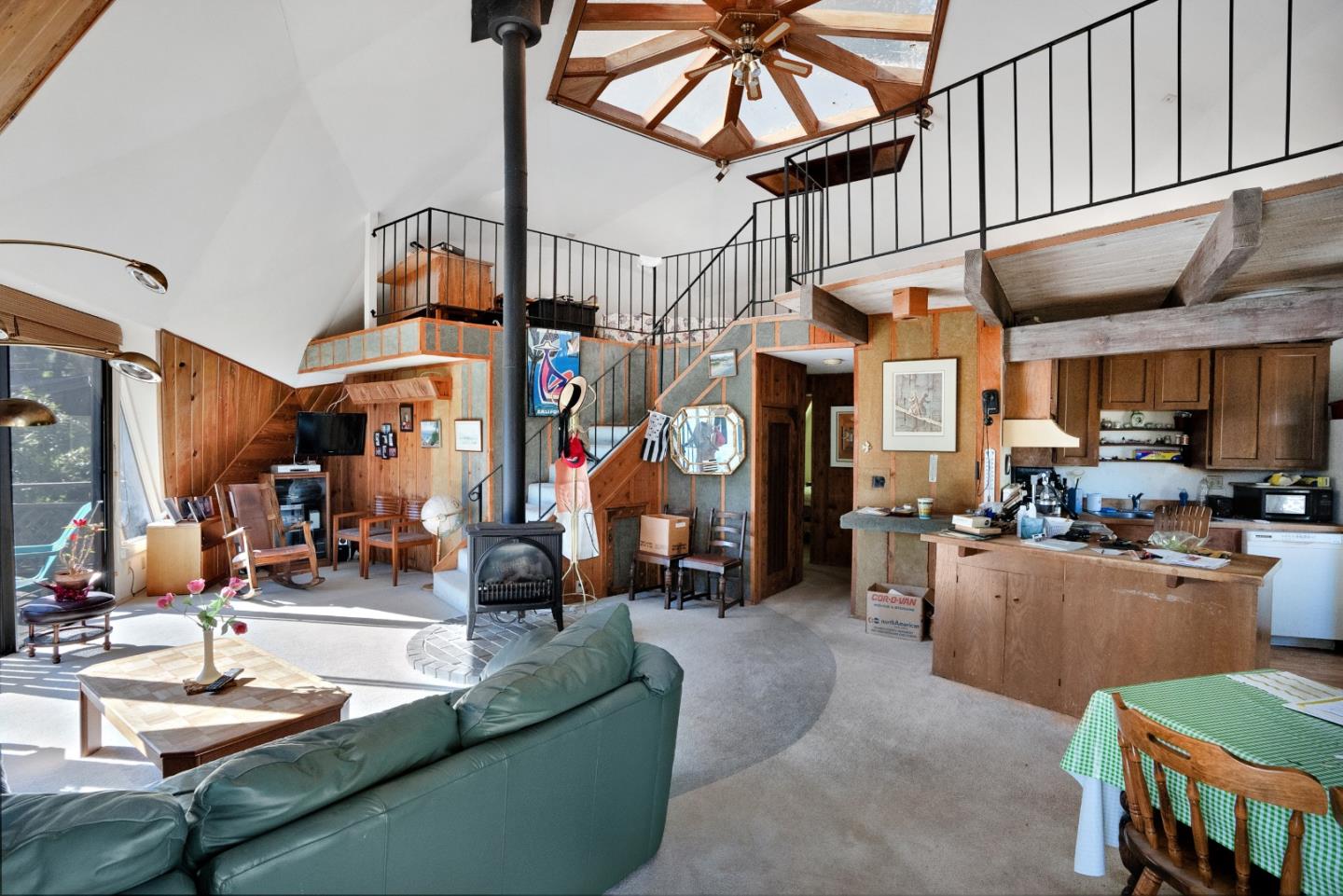 Detail Gallery Image 14 of 31 For 827 Valencia Rd, Aptos,  CA 95003 - 2 Beds | 2 Baths